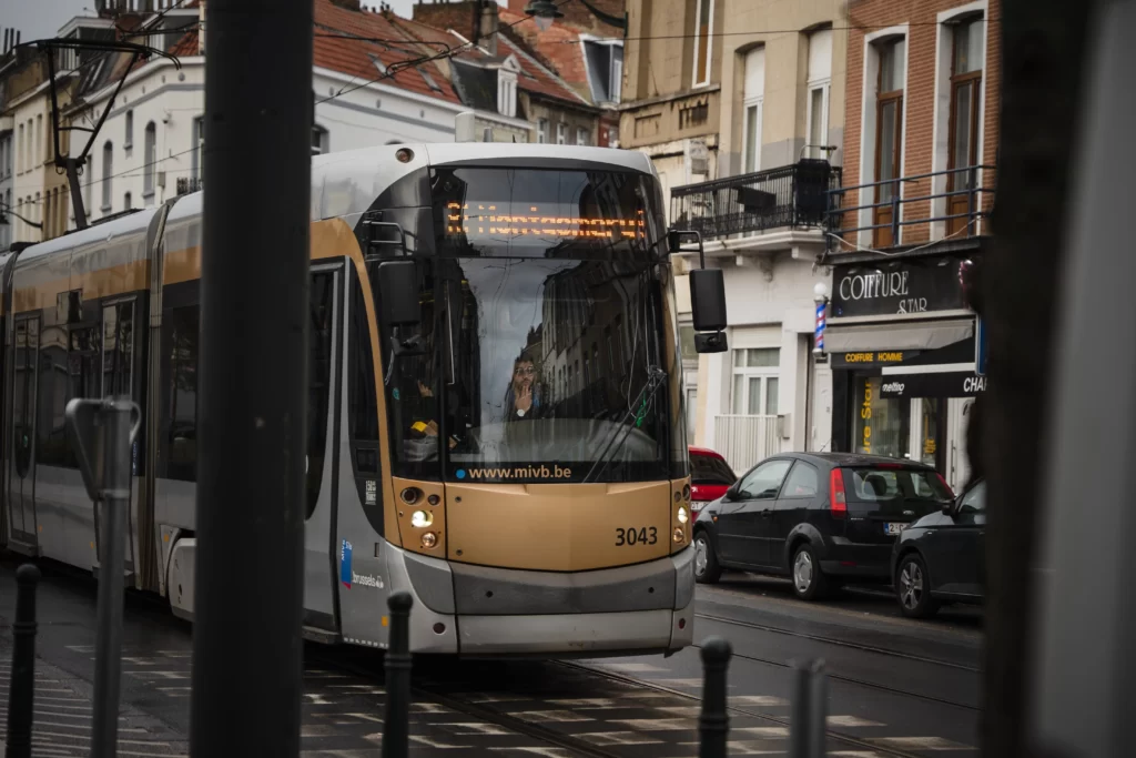 cómo ir del Aeropuerto de Charleroi a Bruselas